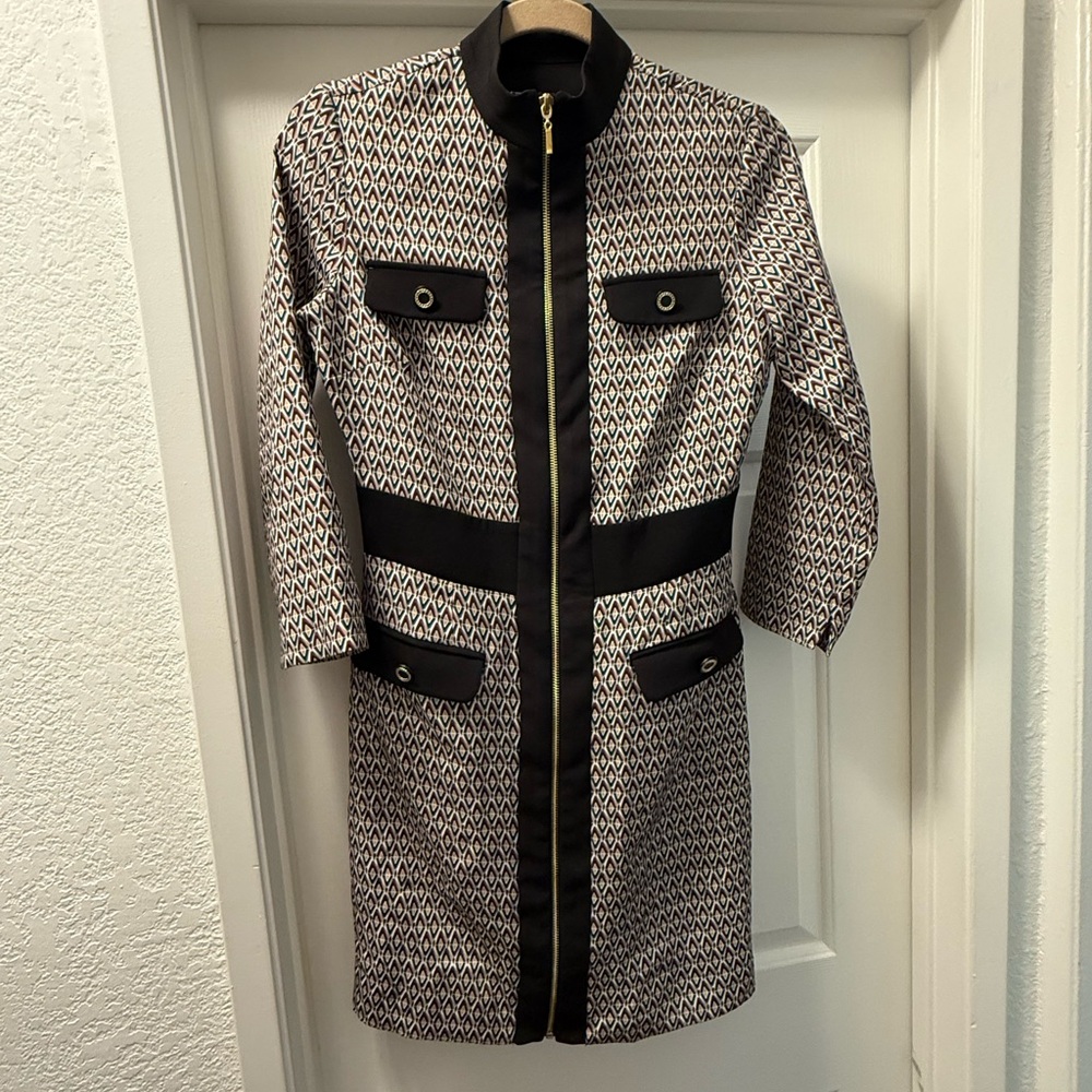 Elegant Black and White Patterned Women's Dress